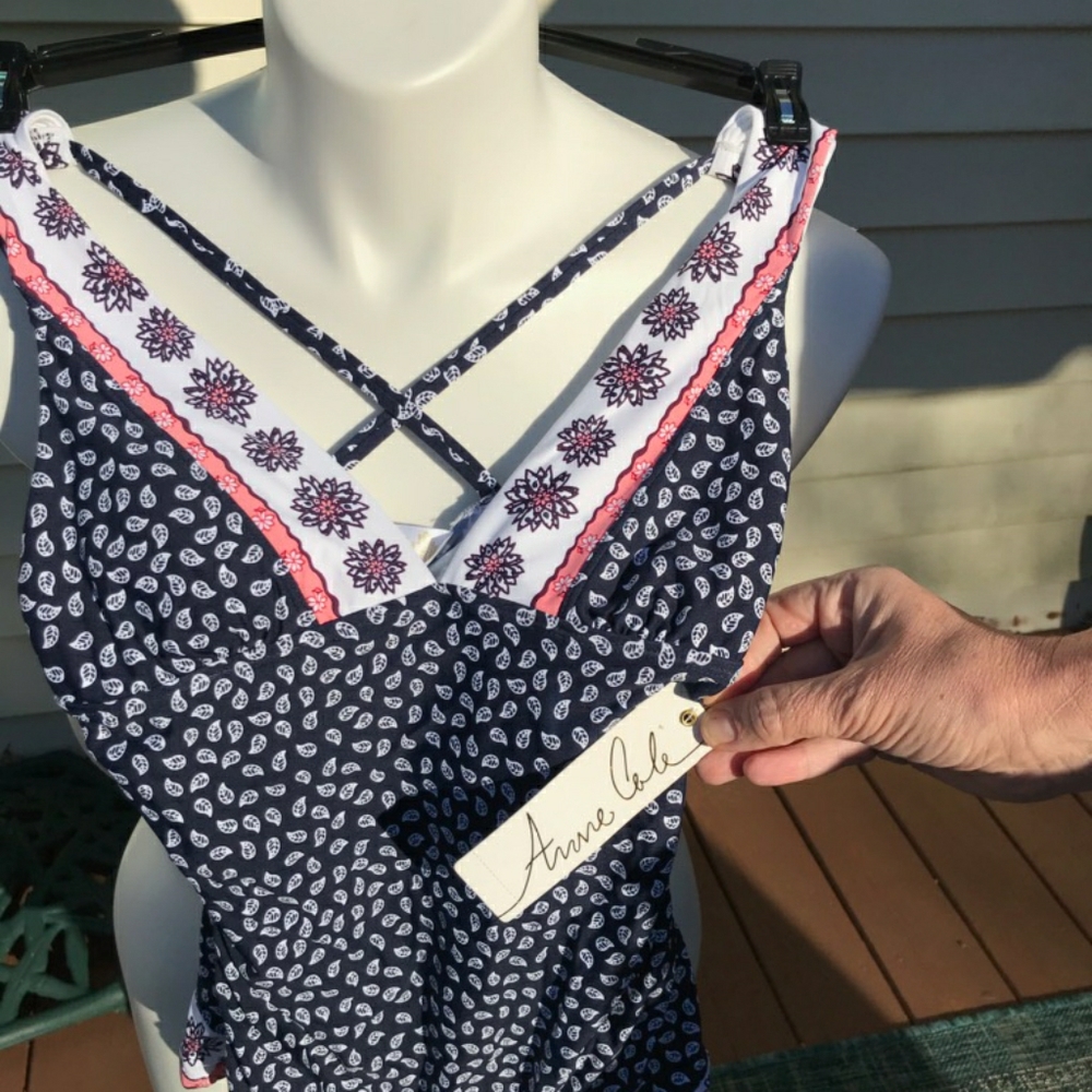 NWT Anne Cole swimsuit top